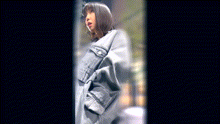 gesy051【20歳生中3万＋1万】美咲音 エロGIF 1