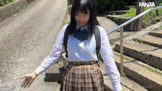 smuk212【わかなちゃん】八森わか菜 エロGIF 3